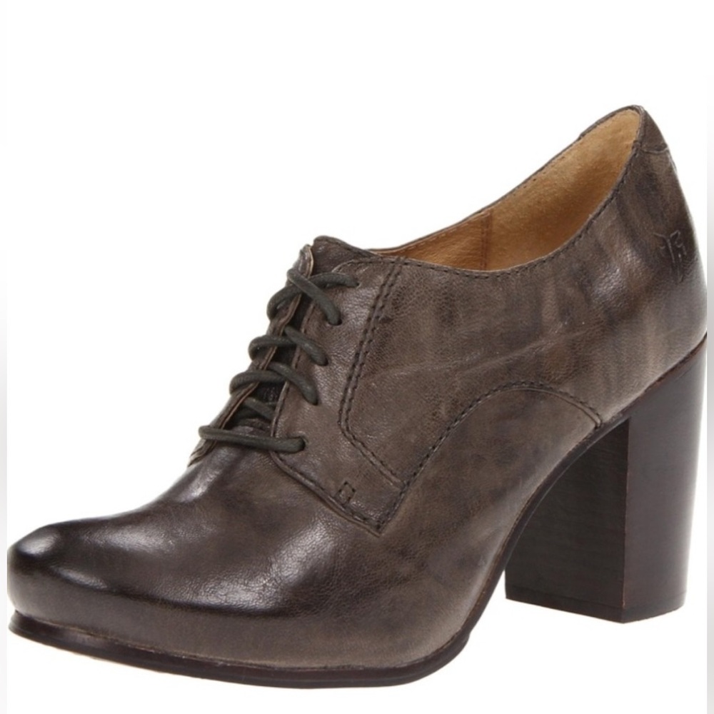 Frye Carson Heel Oxfords Chocolate Brown Leather, Lace up, size 8.5
